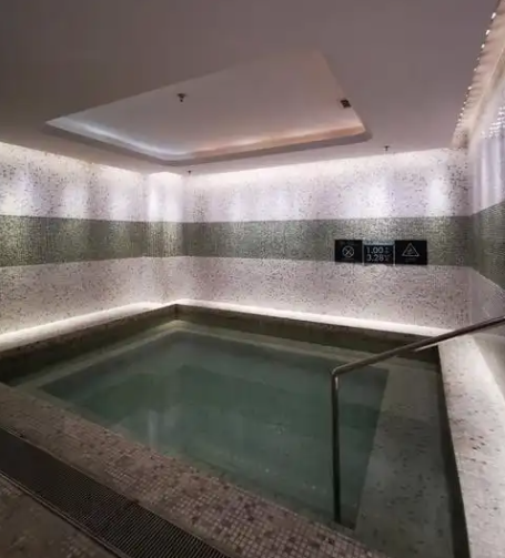 园区店·恒温泡池